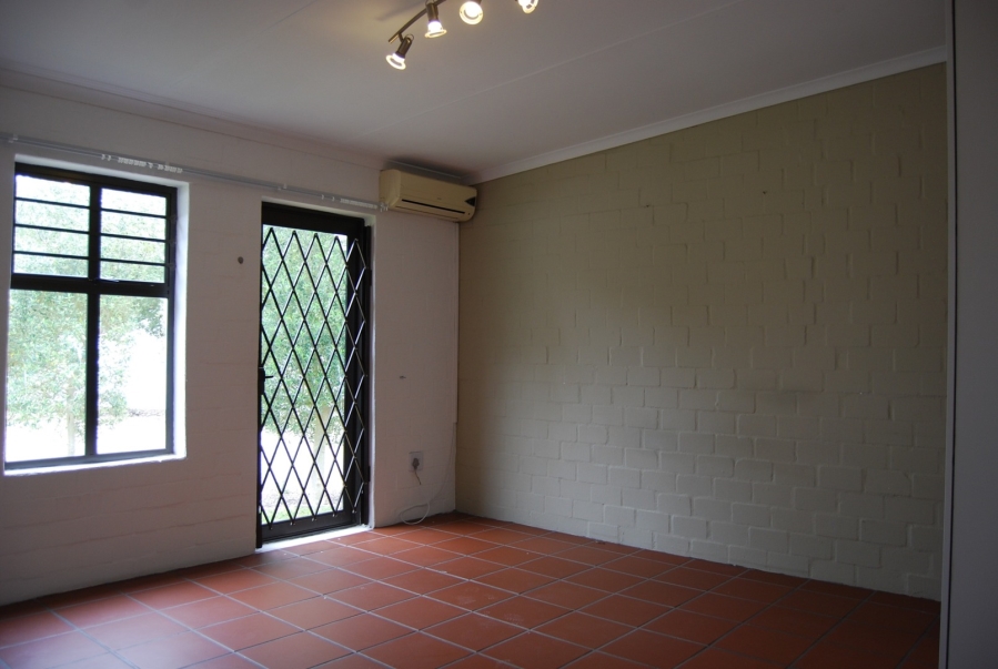 To Let 4 Bedroom Property for Rent in Port Owen Western Cape